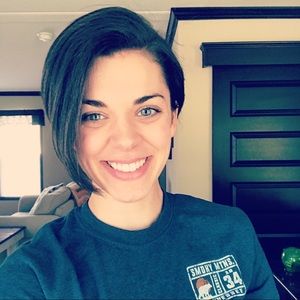 Meet your Posher, Chey